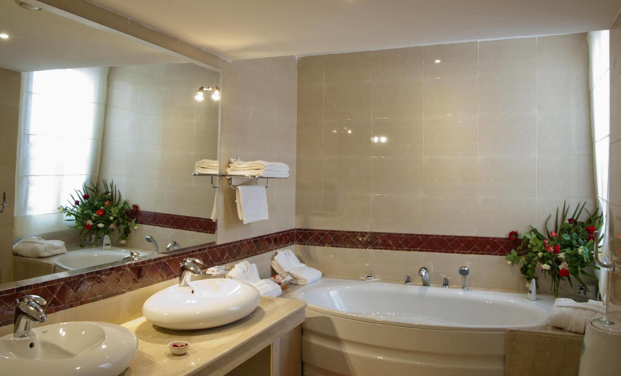 Chems Du Lac Bin El Ouidane Ngoại thất bức ảnh